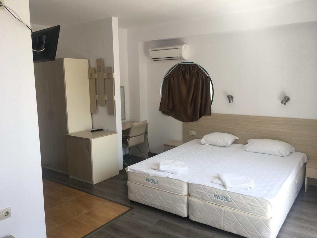 Hotel Largo ساني بيتش المظهر الخارجي الصورة